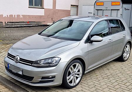 VW Golf Volkswagen 1.4 TSI HIGHLINE+LEDER+AHK+XENON+DCC