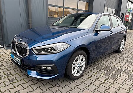 BMW 118d ADVANTAGE AUT NAVI LED DAB HIFI LENKHZ