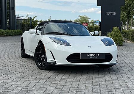 Tesla Roadster V2.5 - HEATED SEATS - 2 DIN SCREEN
