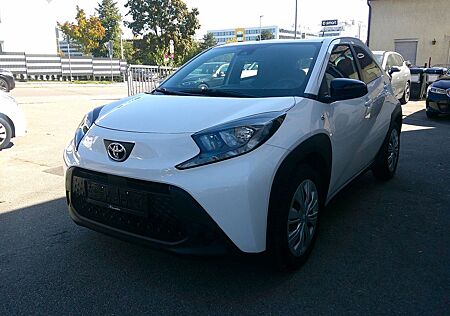Toyota Aygo (X) Business Edition 15J.Garantie Sitzhzg.