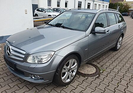Mercedes-Benz C 200 T CGI Blue Efficiency 8 Fach bereift