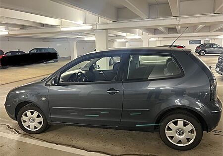 VW Polo Volkswagen 1.4 Basis Benzin