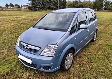 Opel Meriva A 1.6 Klima gepflegt wenig Km