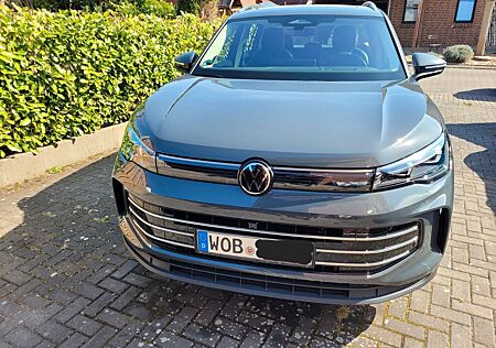 VW Tiguan Volkswagen 1.5 eHybrid OPF DSG Elegance / IQ.Light