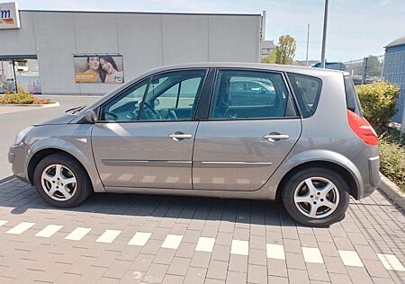 Renault Scenic Avantage 1.4 16V Tüv 05/27