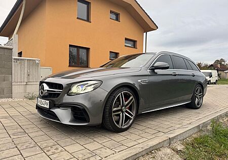 Mercedes-Benz E 63 AMG Mercedes-AMG E 63 S 4MATIC+ T Autom...
