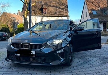 Kia Cee'd / Ceed 1.4 T-GDI DCT Platinum Ed. Spor...