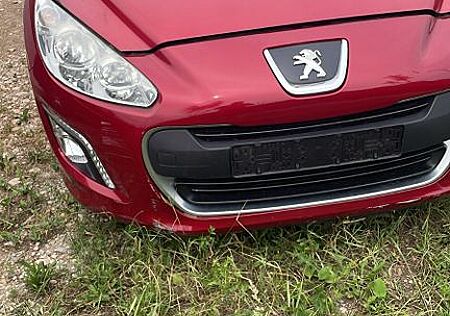 Peugeot 308 Platinum HDi FAP 110 EGS6 Platinum