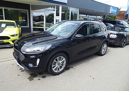 Ford Kuga Plug-In Hybrid Titanium aus 1. Hand