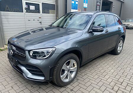 Mercedes-Benz GLC 300 de 4Matic AMG Line