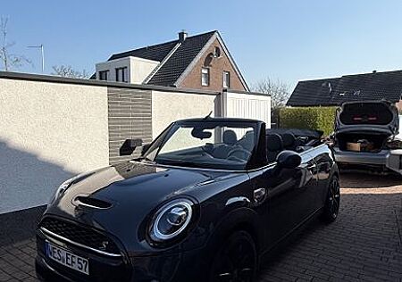 Mini Cooper SD Cabrio Harman Kardon Union Jack