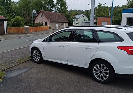 Ford Focus 1,5TDCi 88kW DPF Business Turnier Busi...