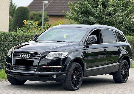 Audi Q7 3.0 TDI (DPF) quattro tiptronic -