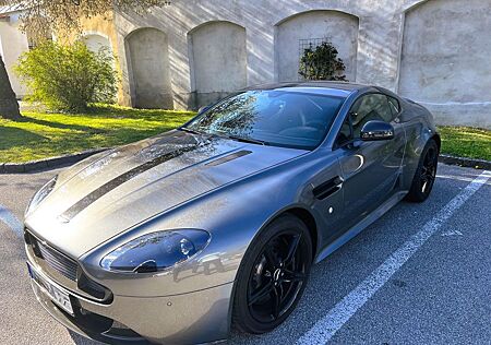 Aston Martin V8 Vantage 4.7 V8 - AMR (200 Weltweit)