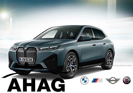 BMW iX xDrive40 Sportpaket Klimaaut. AHK Soft-Close