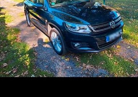 VW Tiguan Volkswagen 2.0 TDI DSG 4MOT BMot Tech Sport & St...