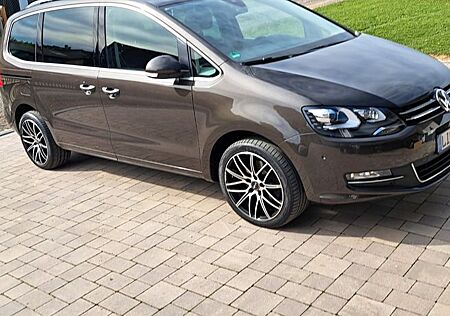 VW Sharan gebraucht kaufen VW Sharan Volkswagen 2.0 TDI SCR 130kW DSG Highline Highline