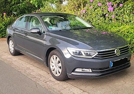 VW Passat Volkswagen 2.0 TDI SCR 110kW 4MOTION Comfortline...