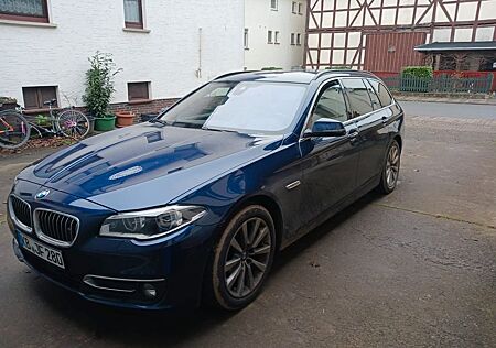 BMW 535i xDrive Touring A Luxury Line
