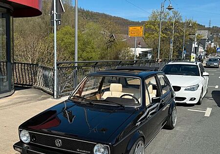VW Golf Volkswagen 1 16V 2.0 l ABF RABBIT GEWINDE