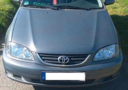Toyota Avensis 1.8 Kombi T22 TUV 03.2026 Felgen 8 St