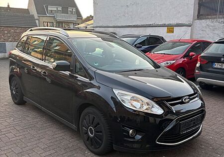 Ford Grand C-Max 1,6 7- Sitzer Titanium 125ps