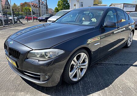 BMW 525d Xenon/Head-Up/AHK/Ledersport/PDC+Kamera/Ass