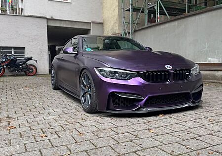 BMW M4 CS Coupé DKG Carbon / Carbon Keramik Bremsen
