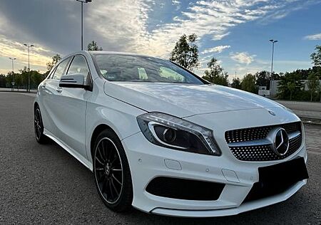 Mercedes-Benz A 200 AMG Line AMG Line