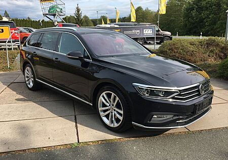 VW Passat Variant Volkswagen 2.0 TSI DSG Elegance *fast Voll*