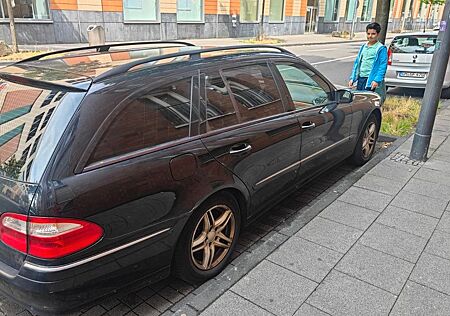 Mercedes-Benz E 280 T ELEGANCE DESIGNO LPG