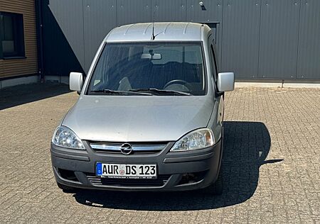 Opel Combo 1.7 CDTI -