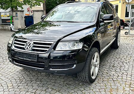 VW Touareg Volkswagen R5 2.5TDI Leder Navi Xenon Ahk