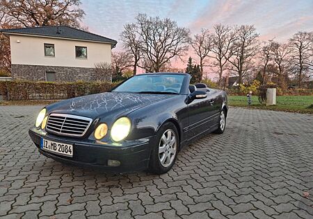 Mercedes-Benz CLK 230 KOMPRESSOR AVANTGARDE Avantgarde