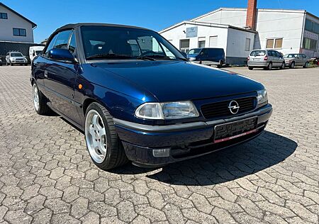 Opel Astra 1.8 16V Cabrio Bertone Edition