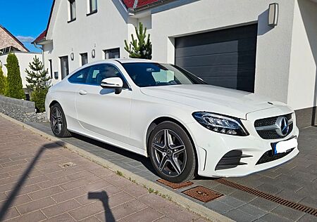Mercedes-Benz C 180 - coupet AMG Line