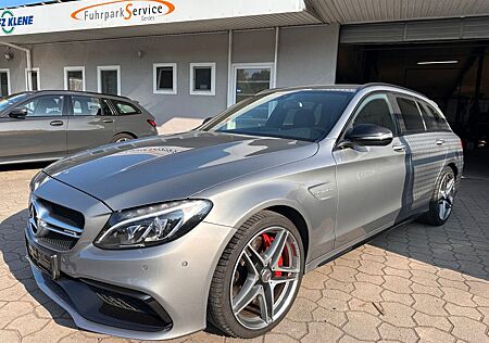 Mercedes-Benz C 63 AMG T Carbon Drivers Package Burmester