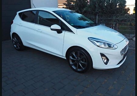 Ford Fiesta 1,0 EcoBoost 92kW Titanium Titanium