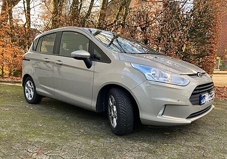 Ford B-Max SYNC Edition 1. Hand Wenig Kilometer
