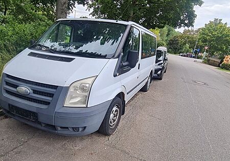 Ford Transit Connect 9plätze