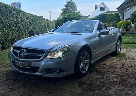 Mercedes-Benz SL 300 - Cabrio - Ledersitze - Harman-Kardon