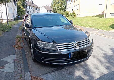 VW Phaeton Volkswagen 3.0 V6 TDI 4MOTION Tiptronic 5-Sitzer -