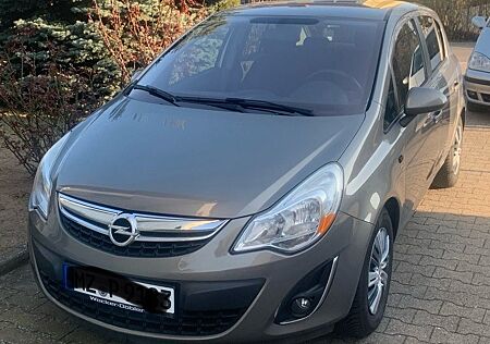 Opel Corsa 1.4 Satellite 16V Langstreckenfahrzeug TOP