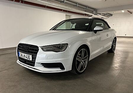 Audi A3 2.0 TDI Cabriolet LED Bang Olufsen Scheckheft