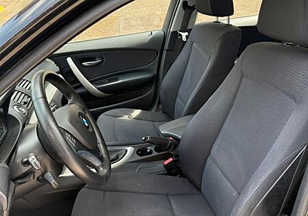 BMW 118i -