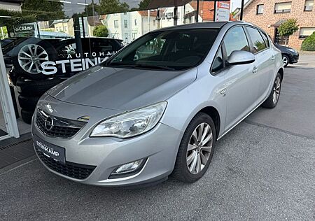 Opel Astra J 1.4 Turbo Lim. 150 Jahre * PDC *