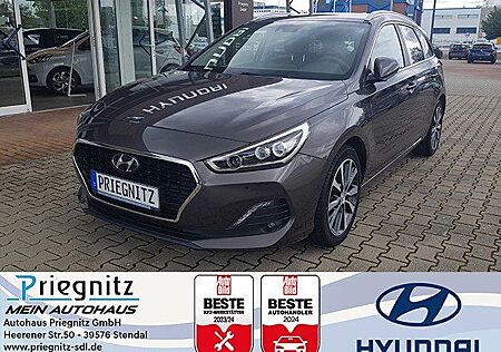 Hyundai i30 Kombi 1.4 T-GDi Premium, Navipaket