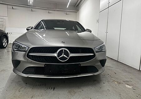 Mercedes-Benz CLA 200 Shooting Brake CLA 200 d DCT Shootin...