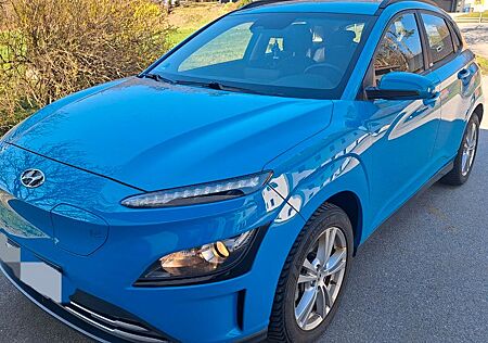 Hyundai Kona Elektro ELEKTRO 100kW -