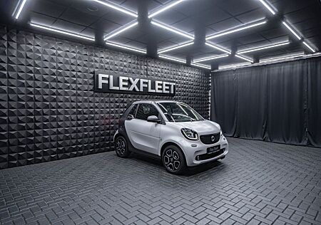 Smart ForTwo Cabrio MATT Weiss JBL Armlehne SHZ passi